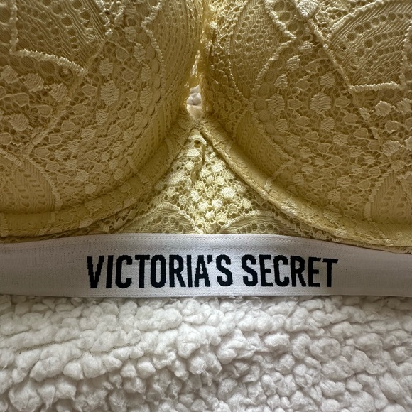 Victoria's Secret Yellow Lace Perfect Shape Bra Size 32DDD - Picture 3 of 6